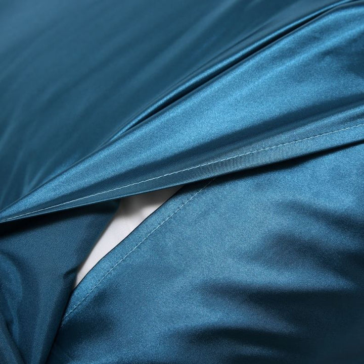 25-Momme Mulberry Silk Pillowcase size comparison