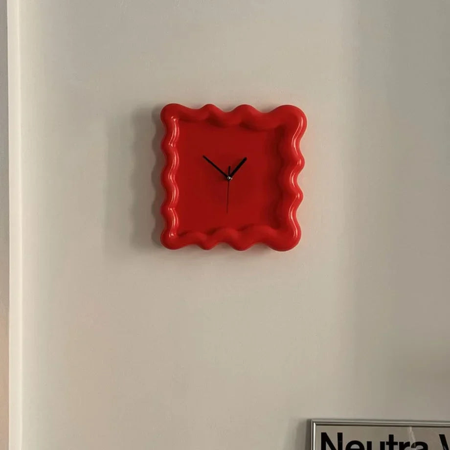 Black Glossy Melamine Squiggle Wall Clock