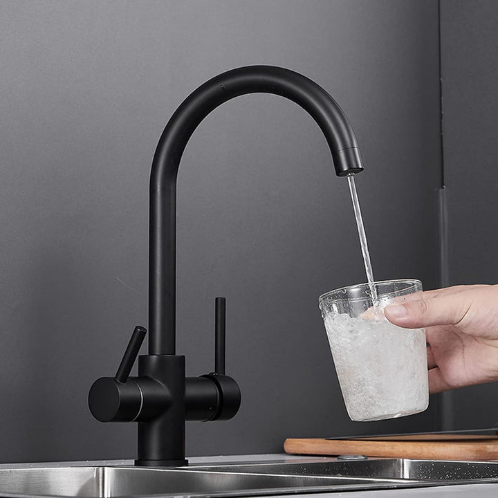 3-Way Filtered Brass Kitchen Faucet 360-degree swivel detail