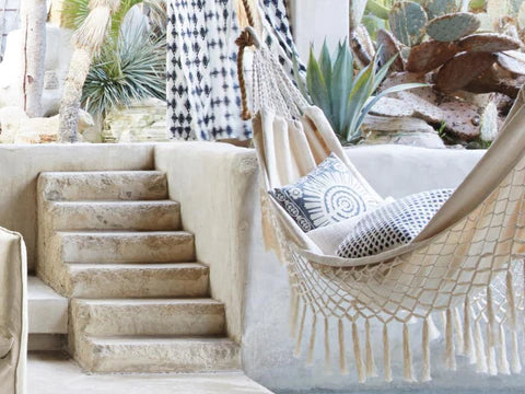 Handwoven Cotton Macrame Hammock loop-end detail
