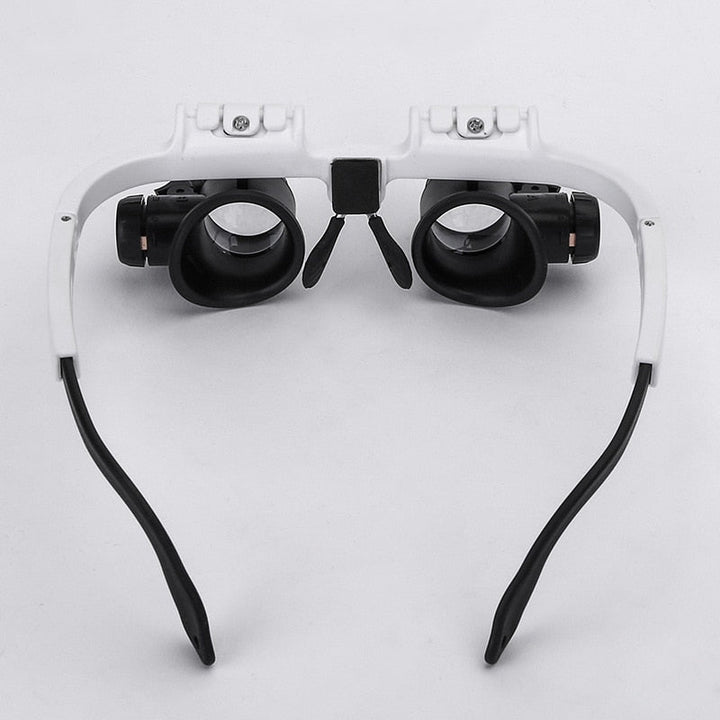 Ambient LED Magnifying Glass 1