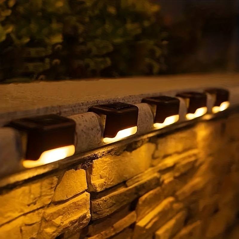 Ambient Solar Outdoor Wall Light 1