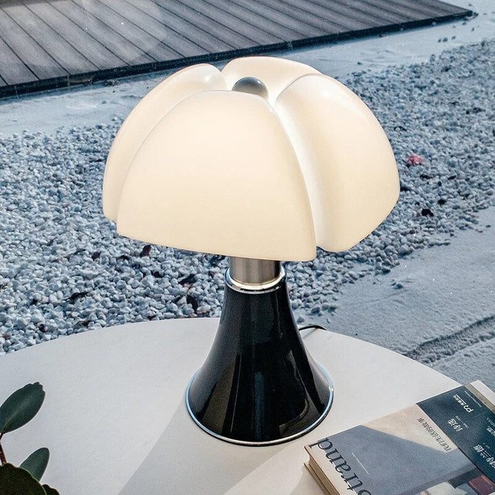 Artisan Floral Table Lamp 1