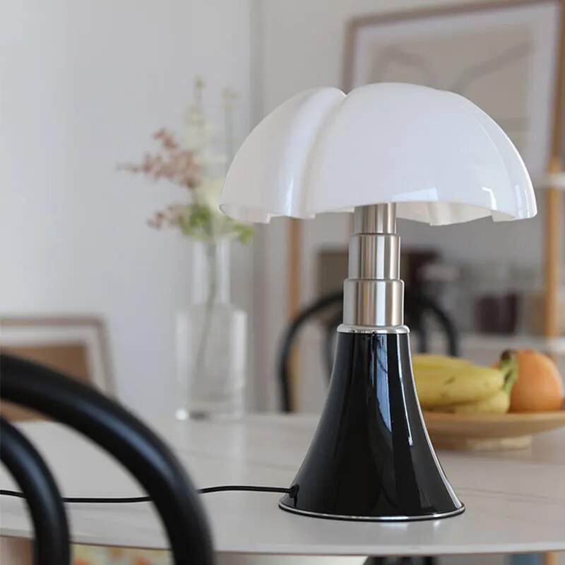 Artisan Floral Table Lamp 7