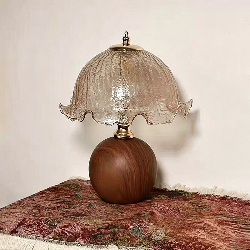 Gold Crackle Glass Flower Table Lamp Detail View