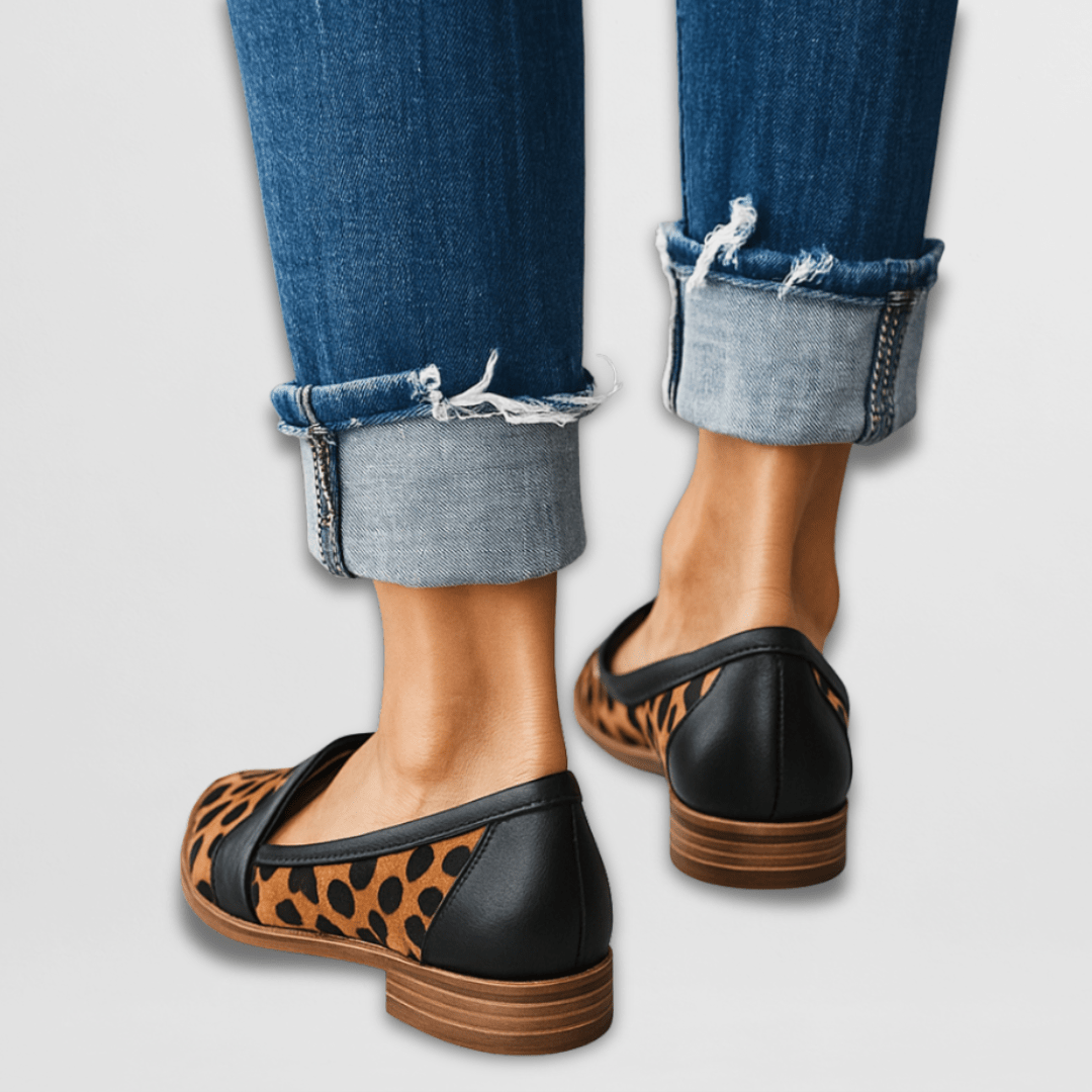 Black Pointed Toe Loafers for Women 4