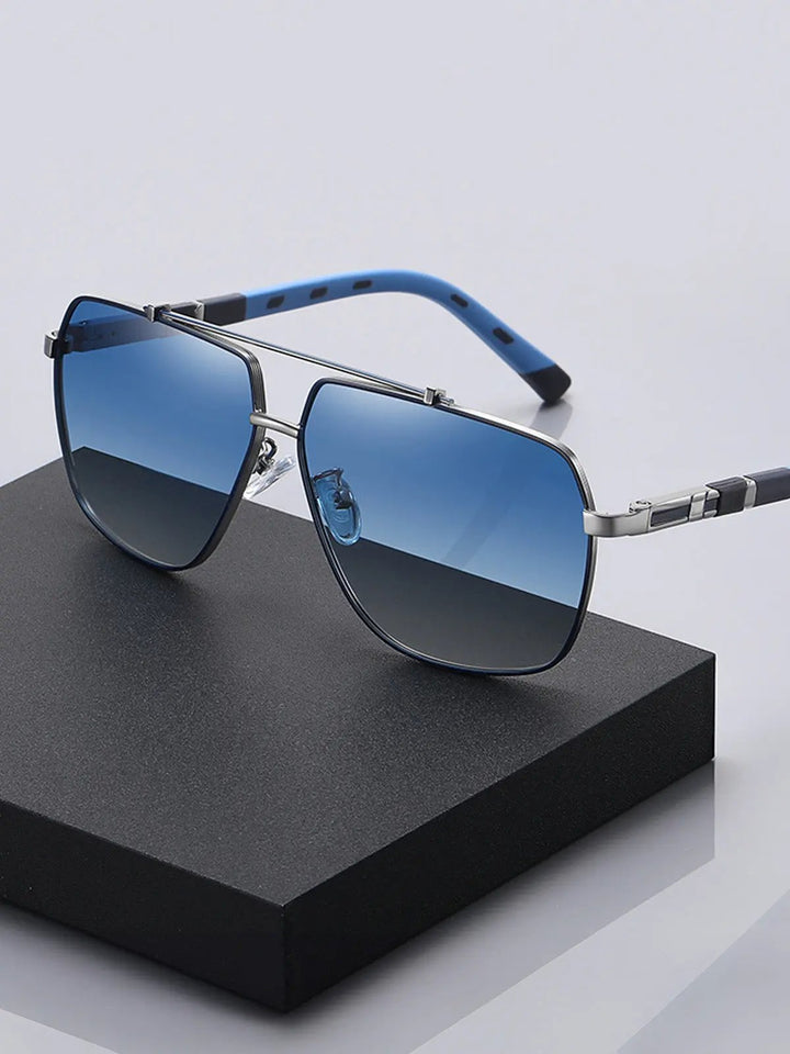 Bold Metal Aviator Sunglasses 3