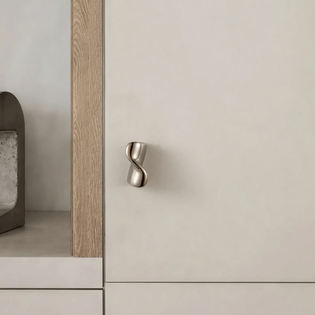 Brass Minimalist Cabinet Handle 4