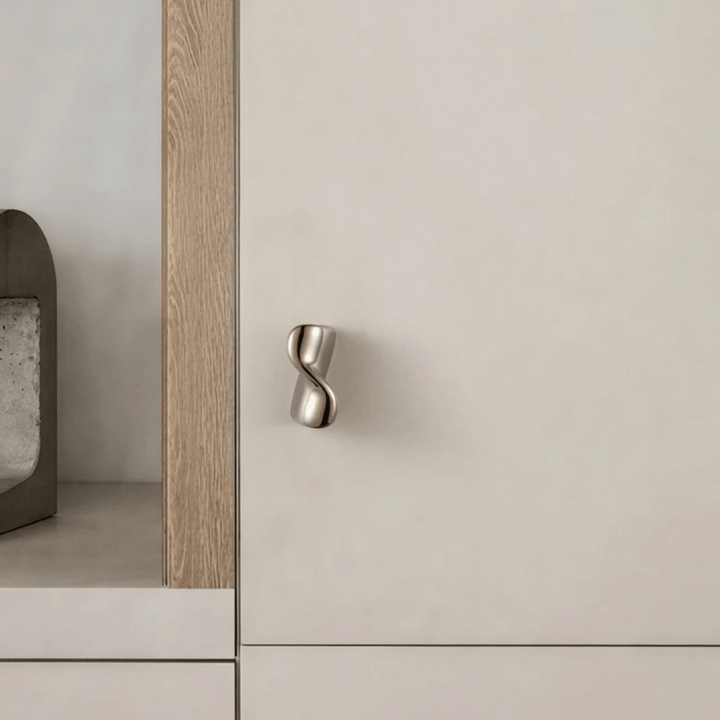 Brass Minimalist Cabinet Handle 4