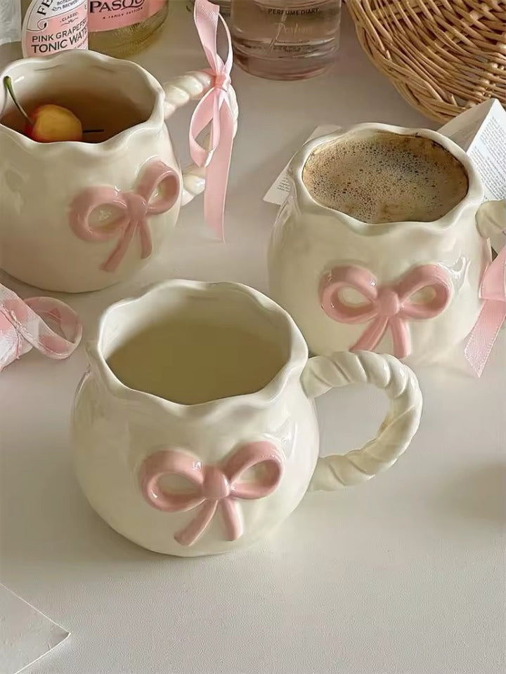 Charming Ceramic Bow Mug 1