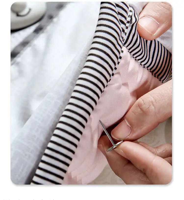 Charming Panda Duvet Clips 7