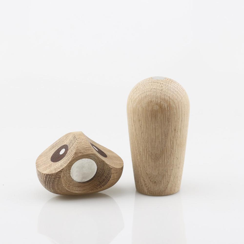 Charming Wooden Owl Sculpture 5