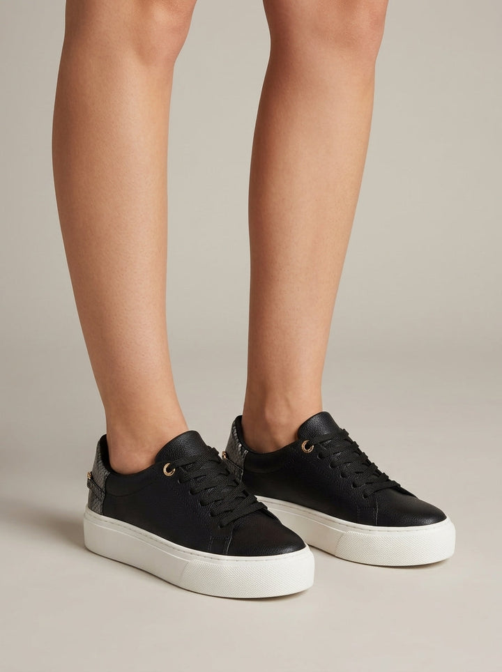 Chic Chain Detail Platform Sneakers 1