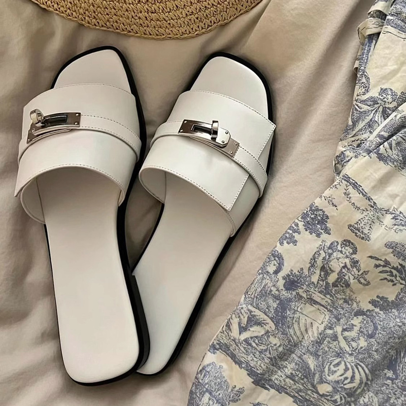 Chic Leather Women's Slides 0