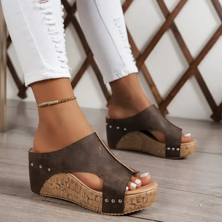 Chic Wedge Sandals for Women with Buckle 3