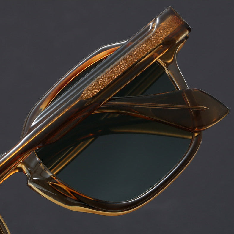 Classic Polycarbonate Sunglasses 3