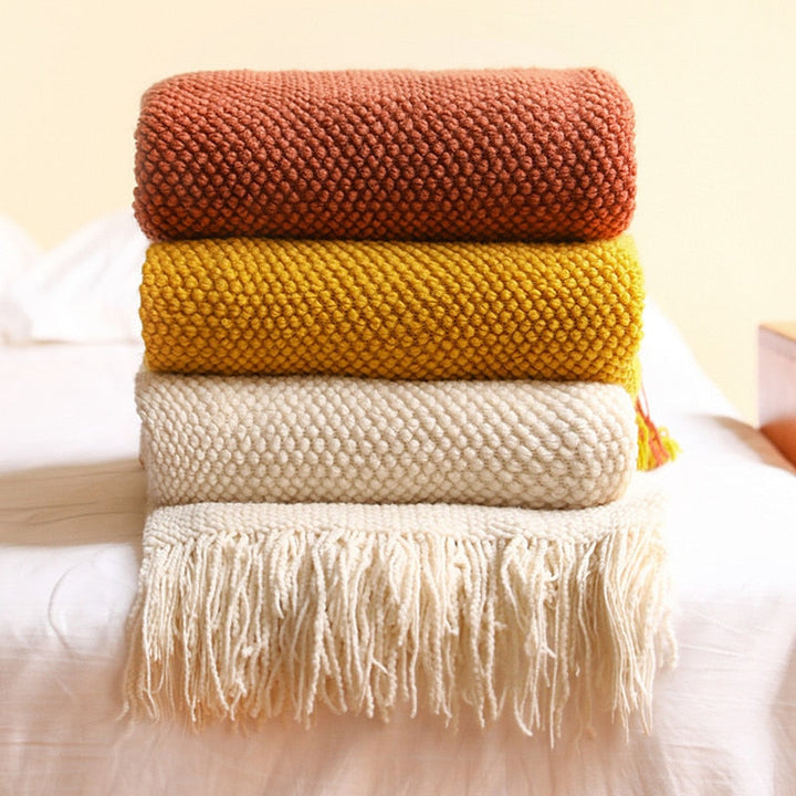 Cozy Acrylic Tassel Throw Blanket 2