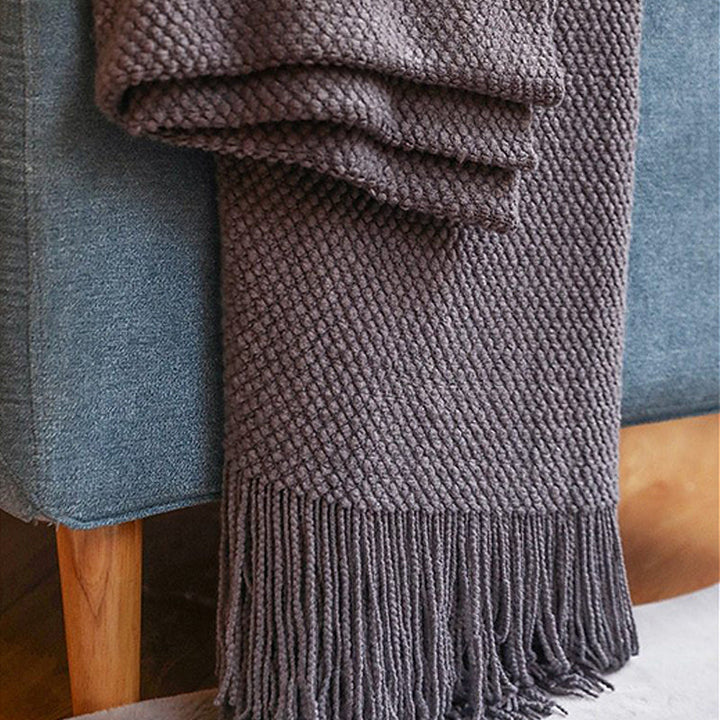 Cozy Acrylic Tassel Throw Blanket 4