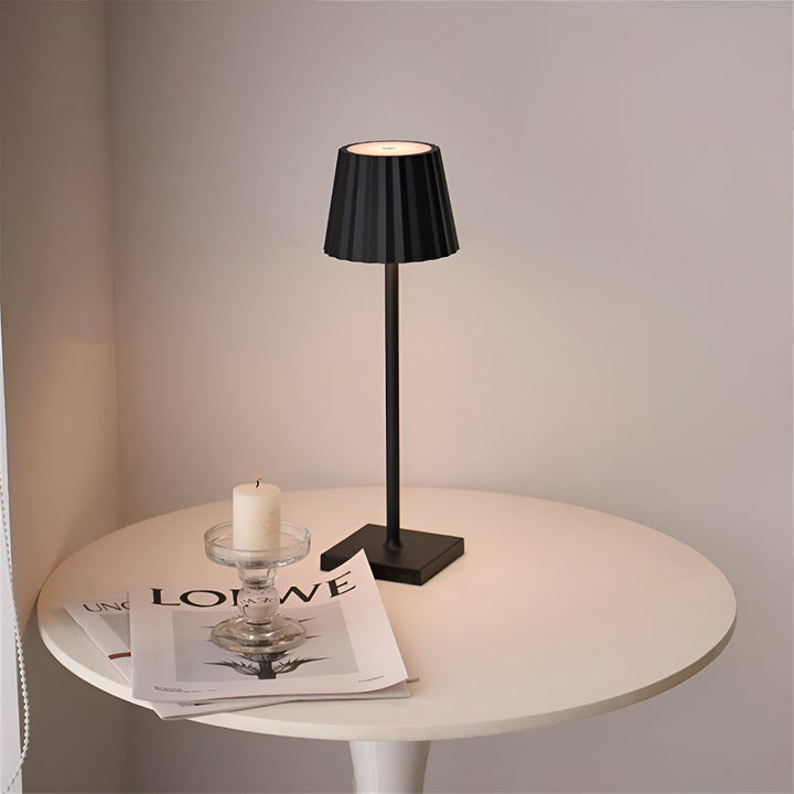 Cozy Cordless Table Lamp 0