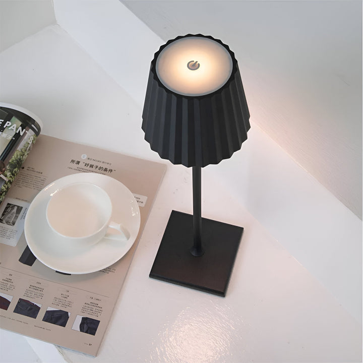 Cozy Cordless Table Lamp 4