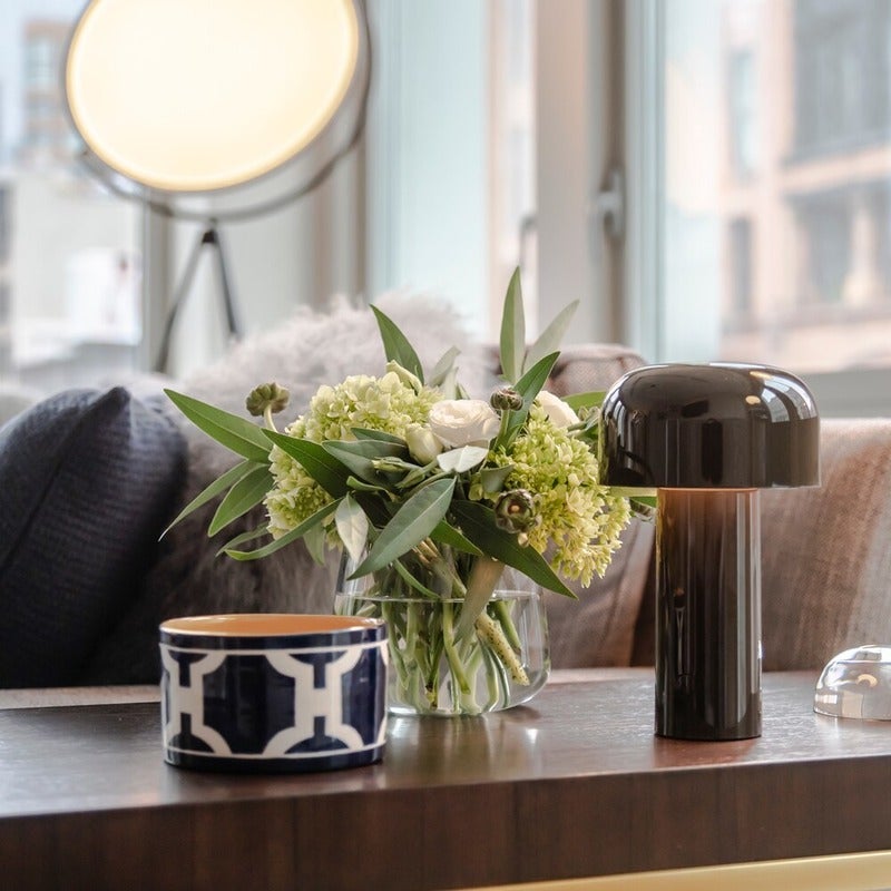 Cozy Cordless Table Lamp 4