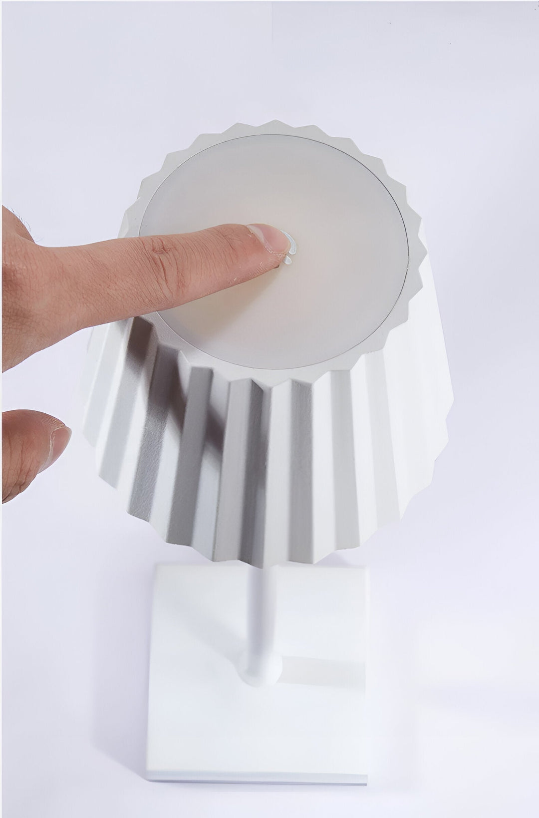 Cozy Cordless Table Lamp 5