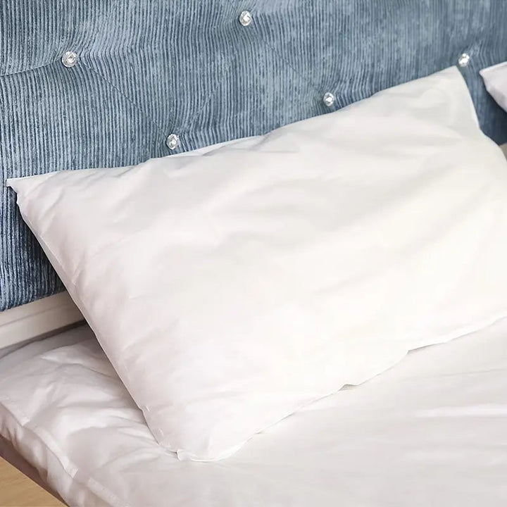 Cozy Disposable Travel Bedding Set 1