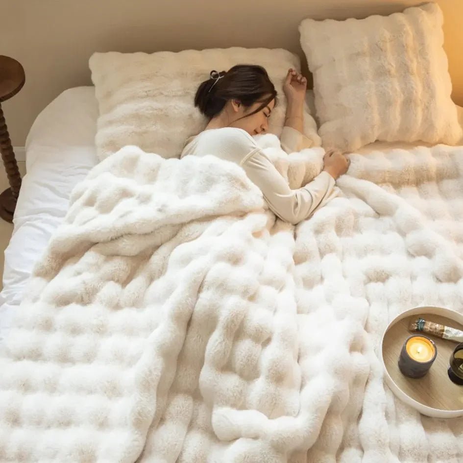 Cozy Double-Sided Fleece Throw 1