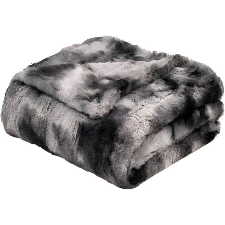 Cozy Double-Sided Fleece Throw 10