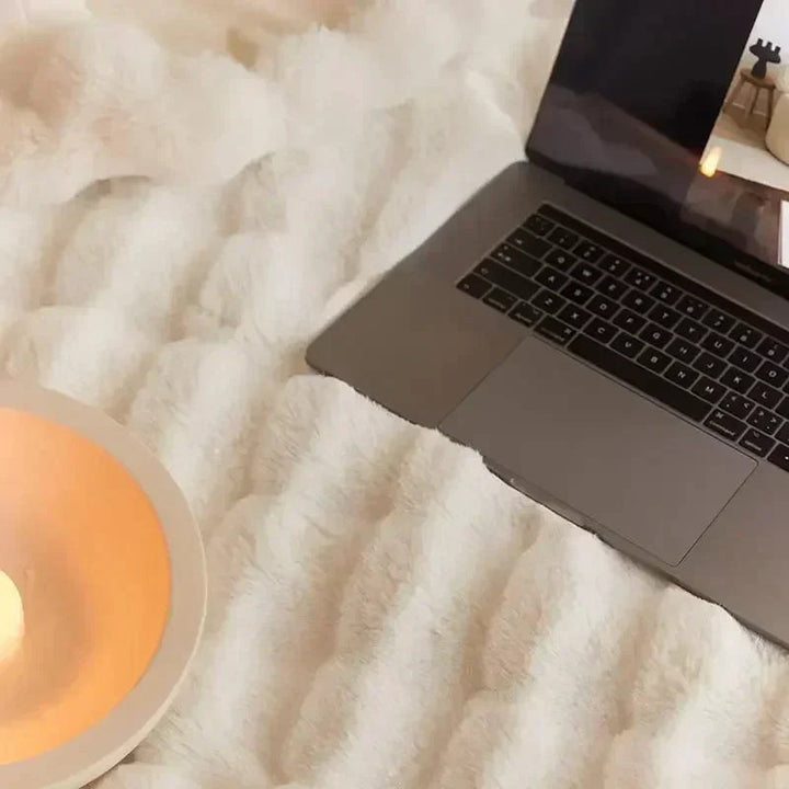 Cozy Faux Fur Travel Blanket 8