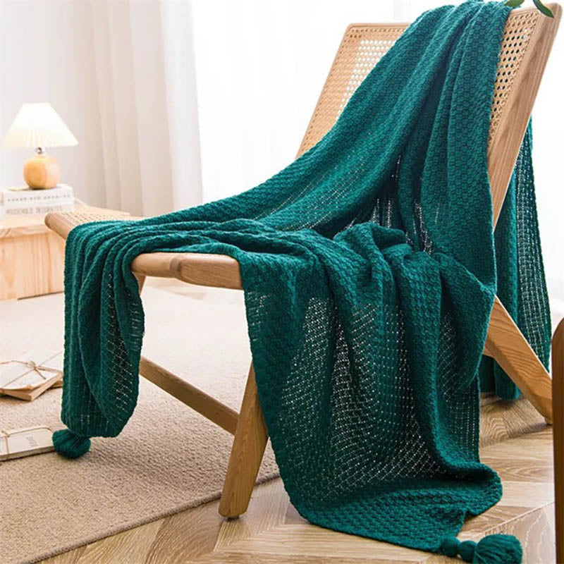 Cozy Knitted Acrylic Throw 4