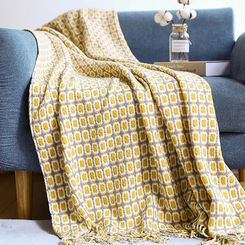 Cozy Knitted Throw Blanket 4