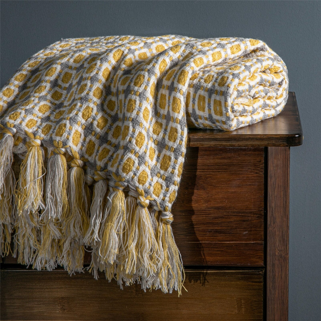 Cozy Knitted Throw Blanket 5