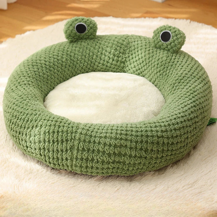 Cozy Plush Frog Pet House 2