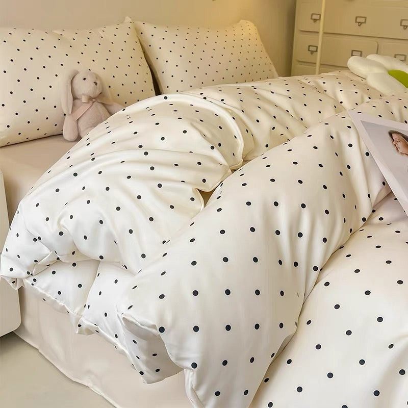 Cozy Satin Polka Dot Duvet Cover 0