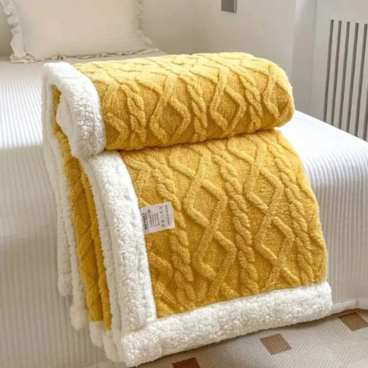 Cozy Sherpa Weighted Blanket 12