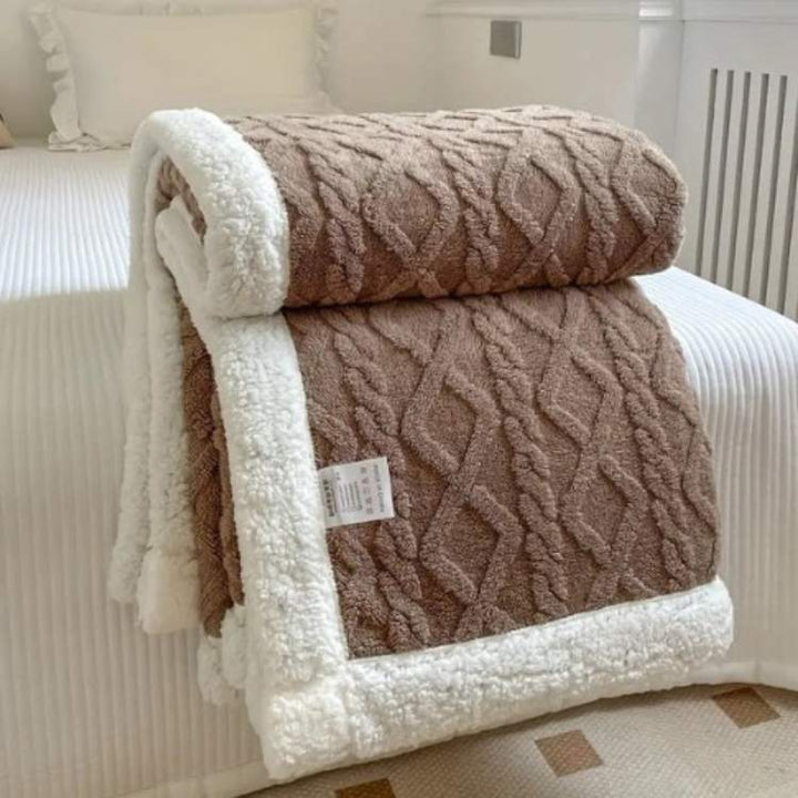 Cozy Sherpa Weighted Blanket 7