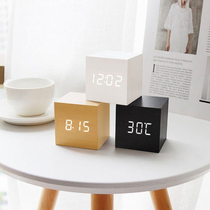 Cozy Wood Grain Digital Clock 1