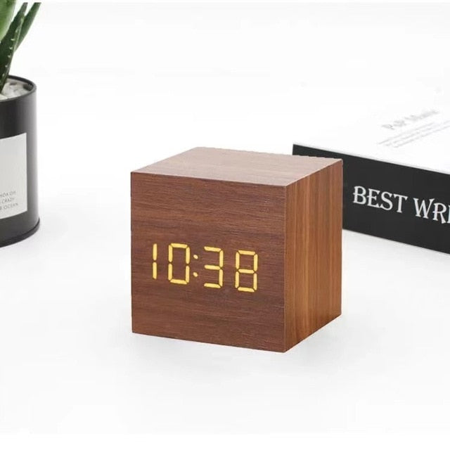 Cozy Wood Grain Digital Clock 5