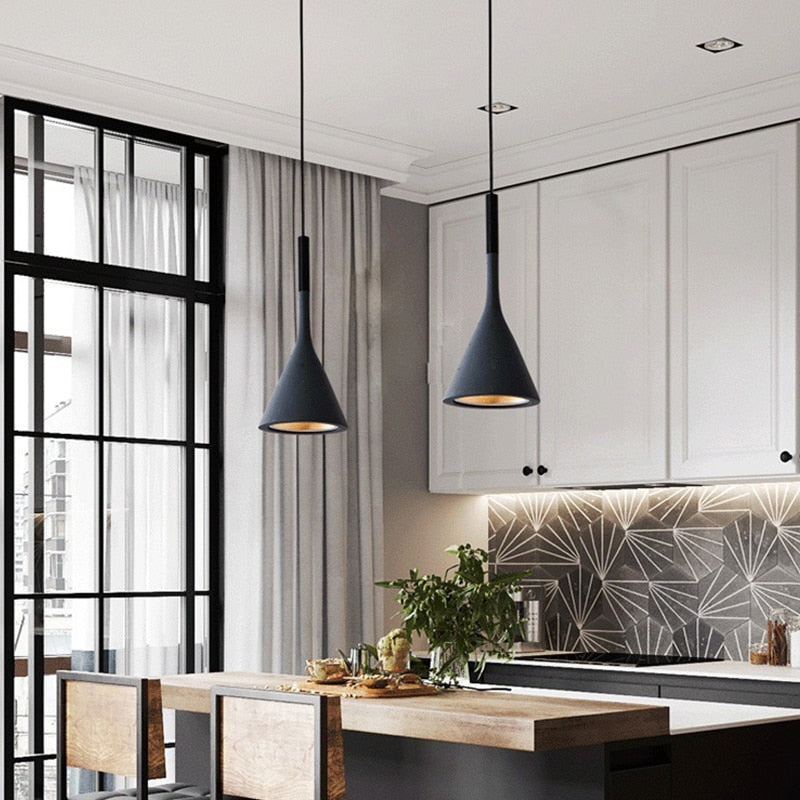 Elegant Aluminium Pendant Light 3
