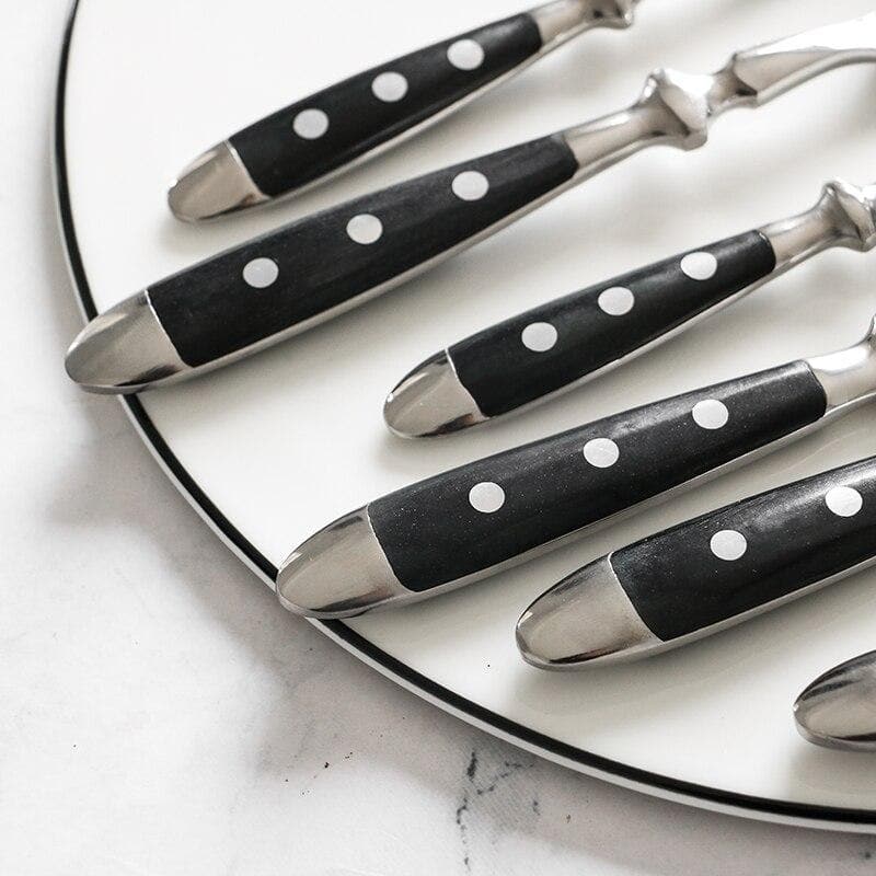 Elegant Black Stainless Steel Cutlery Set 3