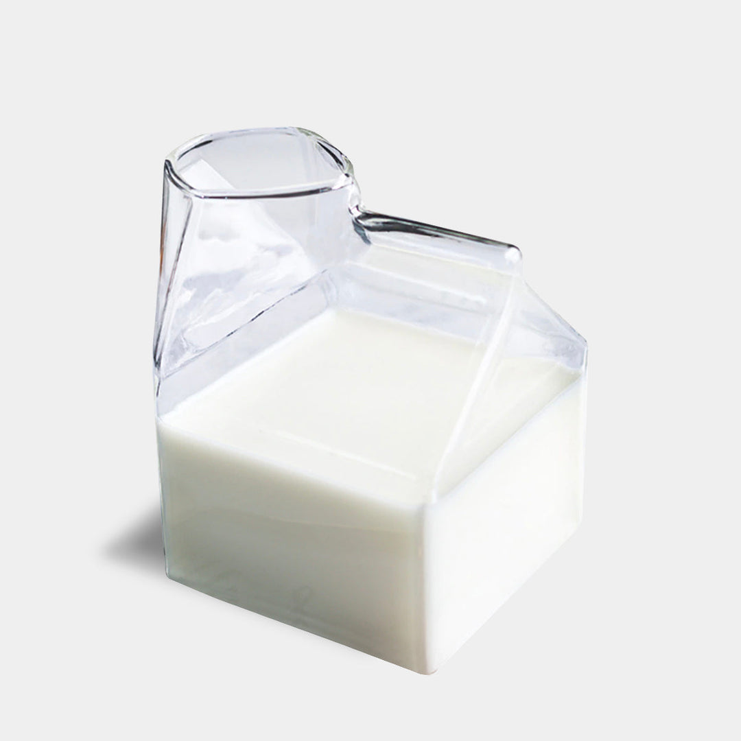 Elegant Borosilicate Glass Jug 0