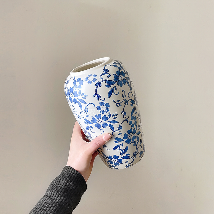 Elegant Ceramic Flower Vase 4