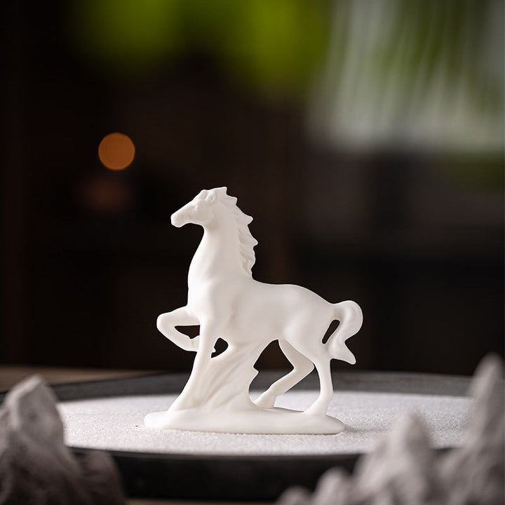Elegant Ceramic Horse Figurine 1