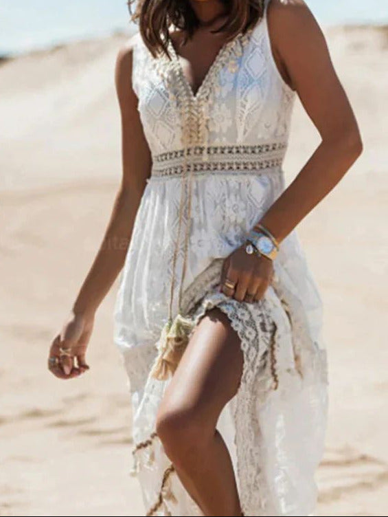 Elegant Flowing Maxi Dress 2