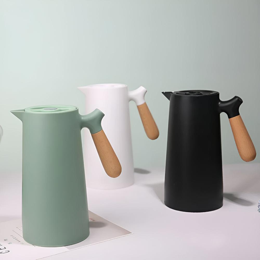 Elegant Glass Carafe 1