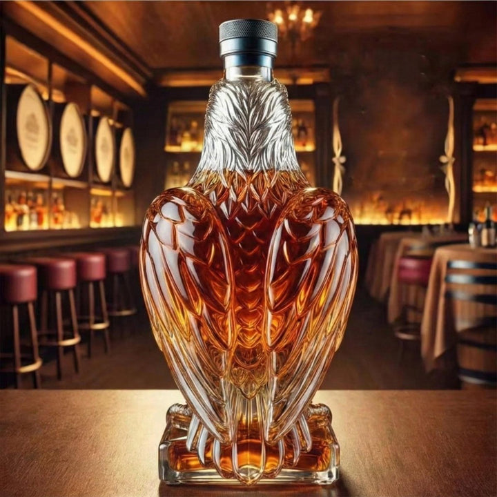 Elegant Glass Eagle Decanter 2