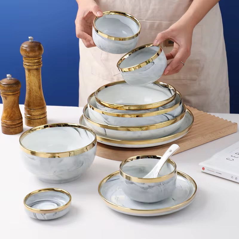 Elegant Marble Dinnerware Set 3