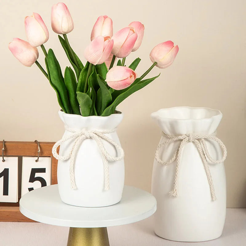 Elegant Plastic Flower Vase 0