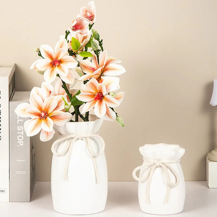 Elegant Plastic Flower Vase 3